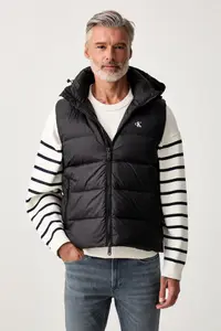 Calvin Klein Jeans vestă de puf pentru bărbați