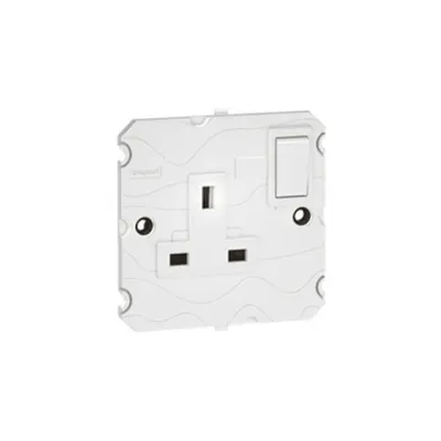 Single pole priza Arteor - BS 1363:2 - 13 A- 2P+E switched- 1-module - alb