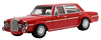 Model de colecție Street Weapon Modern: Mașini - BSC Mercedes Benz 300SEL, Red