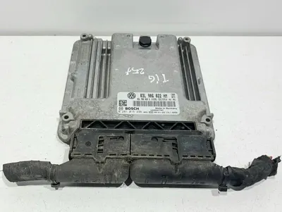 Calculator motor ecu 03L906022HM Volkswagen Tiguan (2007-2011) 2.0 tdi CBBB