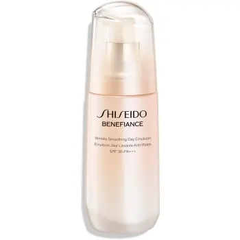 Shiseido Benefiance Wrinkle Smoothing Day Emulsion Emulsie protectoare anti-îmbătrânire SPF 30