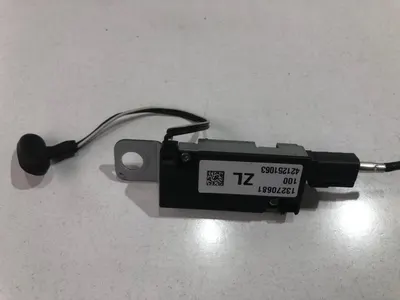 Amplificator antena 13270681 Opel Insignia A (2008-2013)