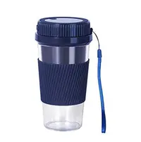 Blender portabil pentru suc de fructe sau smoothie