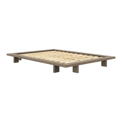 Pat matrimonial maro din lemn masiv de pin cu somieră 140x200 cm Japan – Karup Design