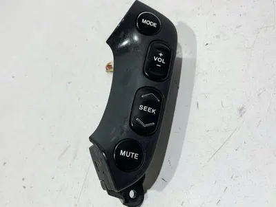 Set comenzi butoane volan (st si dr) 96700-2B100 Hyundai Santa Fe 2 (2006-2012)