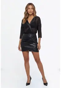 Bluza eleganta cu decolteu petrecut - maneca lunga - croiala regular - lungime standard - cu capse - M1364 - Negru