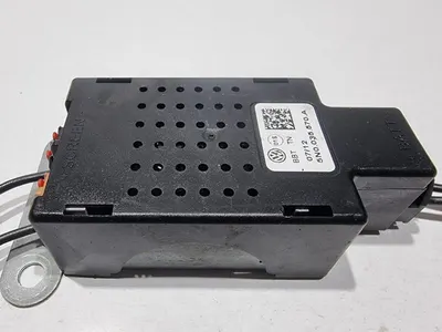 Amplificator antena 5N0035570A Volkswagen Tiguan (2007-2011)