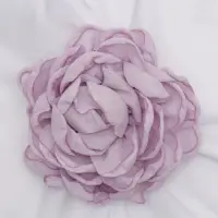 Brosa floare lila din bumbac cu diametru de 15 cm, cu clips pentru par