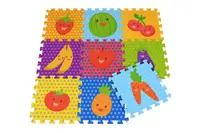 Covoras puzzle colorat Knorr Toys Fructe 9 piese, 30x30x1 cm, din spuma moale Eva, izolator si antiderapant, 10 luni+