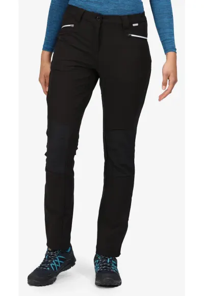 Pantaloni de drumetie