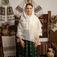Marama traditionala Raluca