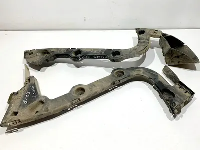 Set suporti bara spate (st si dr) BM51-N17E850-A Ford Focus 3 (2011-2015)
