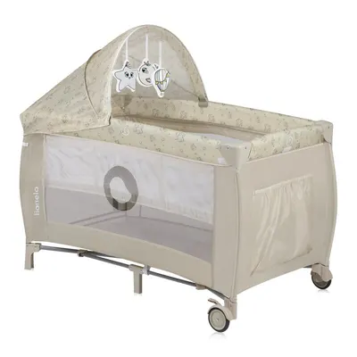 Patut pliabil, Lionelo, Sven Plus, 120x60 cm, Cu doua nivele, Cu arcada jucarii, masuta de infasat, vibratii, melodii, conform cu standardele europeane de securitate EN716 si EN12221, Bej Latte