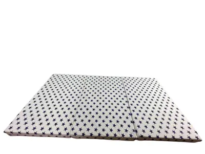 Saltea pliabila din spuma poliuretanica 120x60x5 cm Dark Blue Stars