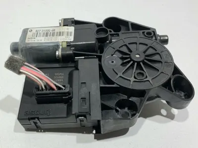 Motoras macara geam stanga spate 827310004R Renault Grand Scenic 3 (2009-2011)