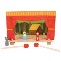 Teatru magnetic cu 18 piese din lemn