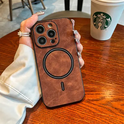 Husa Retro Elite, Magsafe, Leather Look, Compatibila cu iPhone 15 Pro Max, Maro Engros