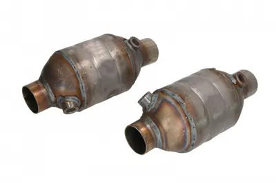 Set 2 catalizatoare EURO 4 potrivit SUBARU TRIBECA 3.0 3.6 01.05