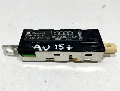 Amplificator antena 8K9035225A Audi A3 facelift (2008-2013) [8P1]