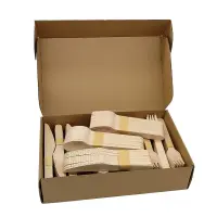 Set tacamuri din lemn natural