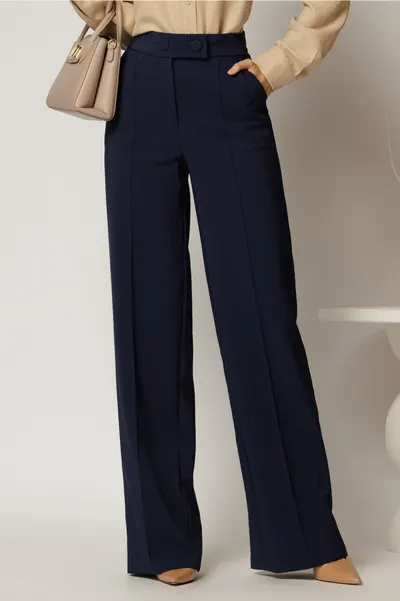 Pantaloni dama bleumarin cu croi drept si inchidere cu doi nasturi