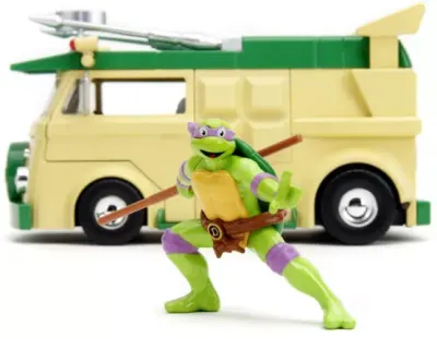 Set figurina si masina - Testoasele Ninja - Donatello & Party Wagon
