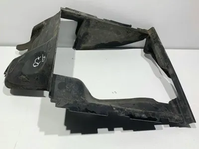 Deflector aer intercooler stanga 4L0117335F Audi Q7 facelift (2010-2015) [4L]