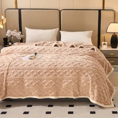 Patura Premium, 200x230cm, CoCoLiNo, Grofata, cu Model 3D Tip Tricotaj si Bordura din Blanita Contrastanta – Eleganta si Caldura Absoluta, Bej