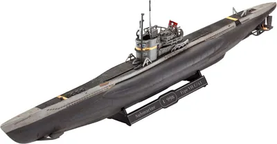 Мodel de asamblat Revell Militar : Submarine - German Submarine Type VII C/41 (cu accesorii incluse )