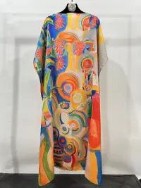 Rochie de plaja lunga tip poncho din matase cu cercuri si motive abstracte multicolore