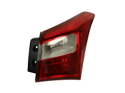 Stop tripla lampa spate dreapta potrivit HYUNDAI i30 HATCHBACK 2011-2015 - ( exterior , Semnalizator alb, culoare sticla: rosu)