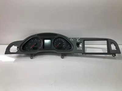 Ceas bord 4f0920931d Audi A6 (2004-2011) [4F2, C6]