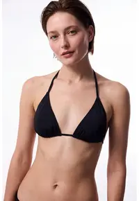 Sutien uni de baie cu cupe triunghiulare - Negru