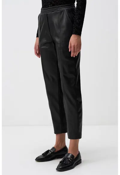 Pantaloni crop uni - Negru