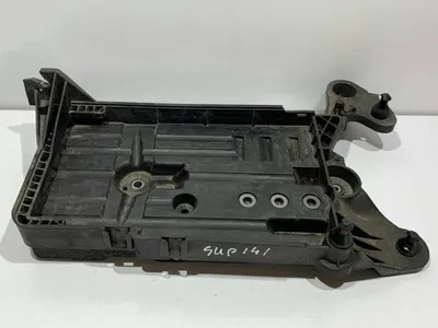 Suport baterie 5Q0915321J Volkswagen Golf 7 facelift (2017-2020)