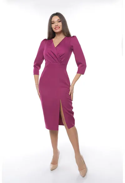 Rochie cu slit lateral si decolteu in V - Magenta