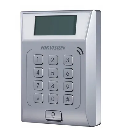 Cititor standalone cu tastatura si card proximitate Hkvision DS-K1T802M, suporta cartele MIFAE, capacitate 3000 carduri si 10000