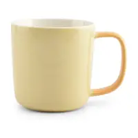 Cană galben-deschis new bone china 370 ml Mae – ONA