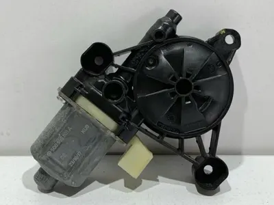 Motoras macara geam stanga spate 5Q0959801A Volkswagen Golf 7 (2012-2017)