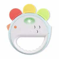 Jucarie muzicala, Skip Hop, Feelin' Clucky, Multifunctionala, Moduri tamburina si pian, Lumini multicolore, Maner usor de prins, 6 luni+, Multicolor