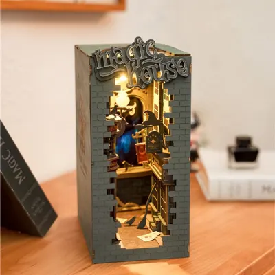 Book Nook. Puzzle 3D - Cotor de Carte DIY - Casa Magica