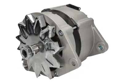 Alternator (14V, 70A, reconditionat profesional) potrivit CASE IH 633, 633 A, 633 E, 633 EA, 633 V, 733, 733 E, 48, 48 A, 50, 60; LANDINI 50, 55, 60 V REX; MANITOU MSI30D; MASSEY FERGUSON 231 S