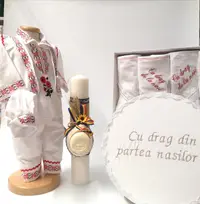 Set Costum National pentru baieti Raul 5: lumanare , trusou si cutie botez traditional