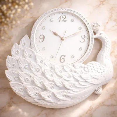Ceas de perete decorativ cu paun – design elegant – 44 x 39 cm