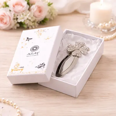 Semn de Carte Metalic Floare cu Cristale Strălucitoare, 9.5 x 4 cm, Argintiu, Cadou Elegant pentru Femei, AZAY