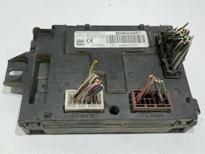 Modul confort 284B12330R Renault Clio 4 (2012-2016) 0.9 TCE H4B400