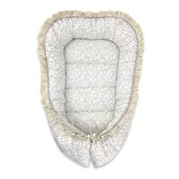Cosulet bebelus, MimiNu, Premium, Pentru dormit, Baby Nest 55 x 75 cm, Cu Volanase si dantela, Husa 100% bumbac, Din bumbac certificat Oeko Tex Standard 100, Meadow