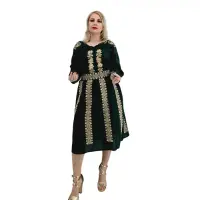 Set stilizat traditional format din ie si fusta 16