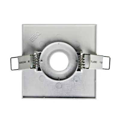 Capac ptr.C.il. Sig. Design EE alb, patrat