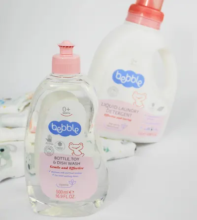 Detergent lichid de rufe pentru bebelusi si copii Bebble 1300ml,potrivit pentru piele sensibila,testat dermatologic,100 biodegradabil,cu extract de aloe vera si sapun natural